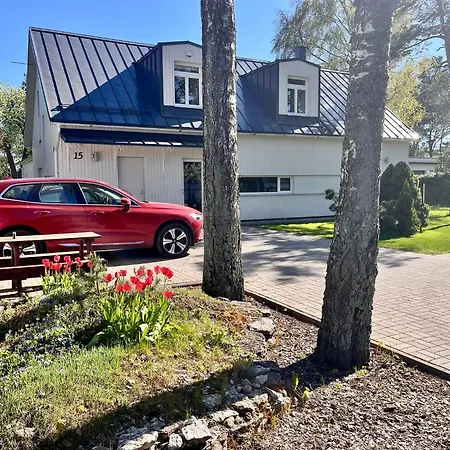 White House Apartamento Tallin